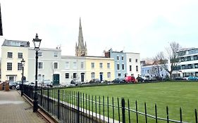 Am Living - Cheltenham Town Centre - St Georges Square